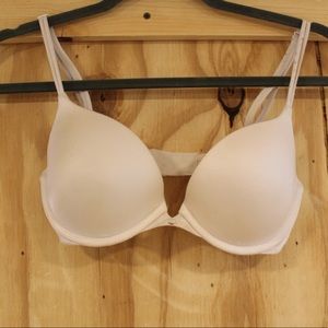Victoria’s Secret white push up bra